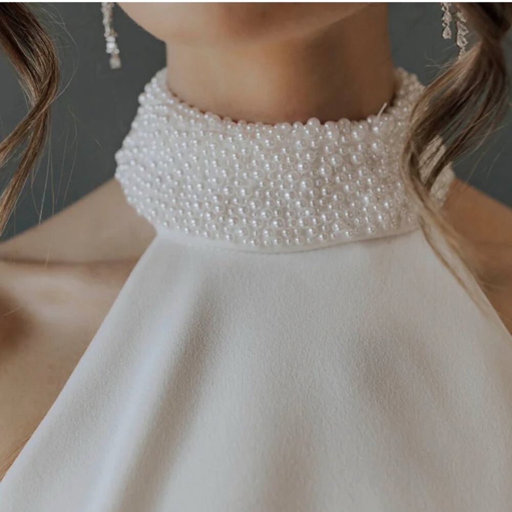 NWT Elegant White Pearl-Embellished wedding dress